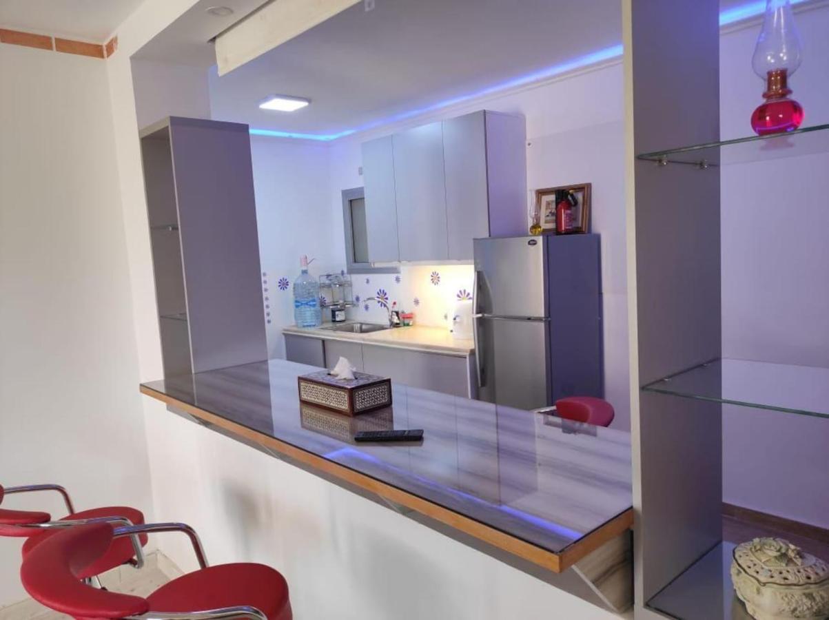 مدينة الرحاب سيتى سكوير . Al Rehab , Square, The Yard Apartment *